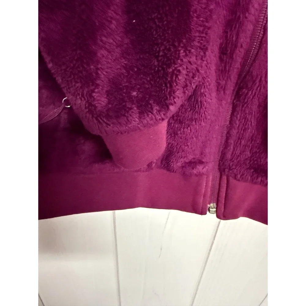 The North Face Womens Iso Fleece Hooded Jacket Medium Berry Full Zip EUC